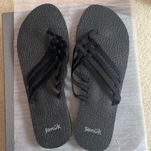 Sanuk Yoga Flip Flops